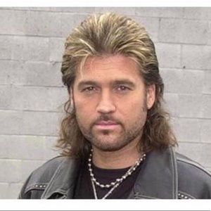 Meet your Posher, Ethan